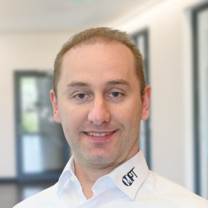 Simon Bez